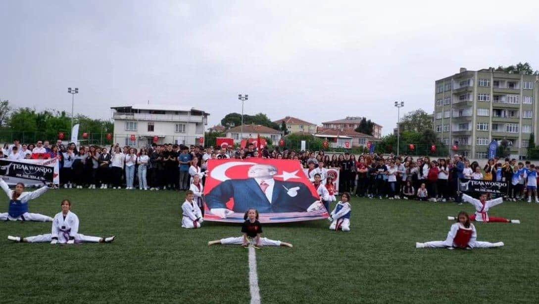 19 Mayıs Atatürk'ü Anma, Gençlik ve Spor Bayramı Coşkuyla Kutlandı